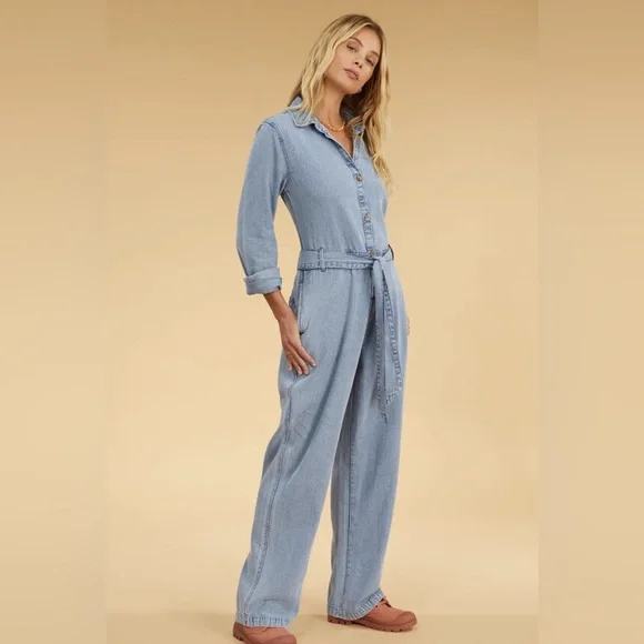 Billabong The Salty Blonde Denim Sunday Uniform
Jumper Women's SZ S retail $150 - Picture 1 of 15